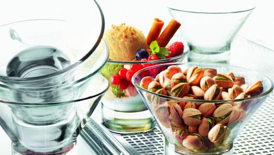 Bạn còn có thể dùng ly kem thủy tinh làm gì?