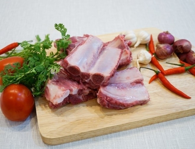 Nguyên liệu làm sườn xào chua ngọt