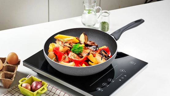 Món xào chua ngọt làm cực nhanh, vị cực ngon với chảo chống dính