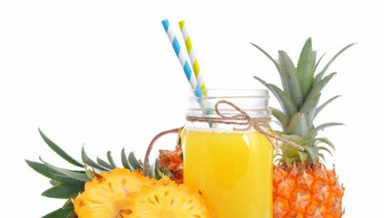 Làm nước ép dứa đơn giản đẹp da cho những ngày đông